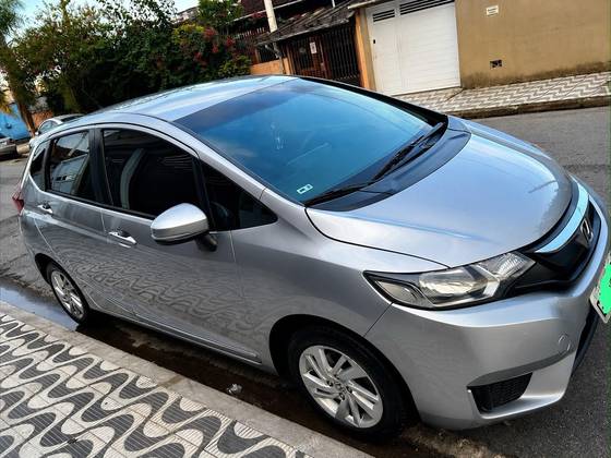HONDA FIT 1.5 LX 16V FLEX 4P AUTOMÁTICO HONDA FIT 1.5 LX 16V FLEX 4P AUTOMÁTICO